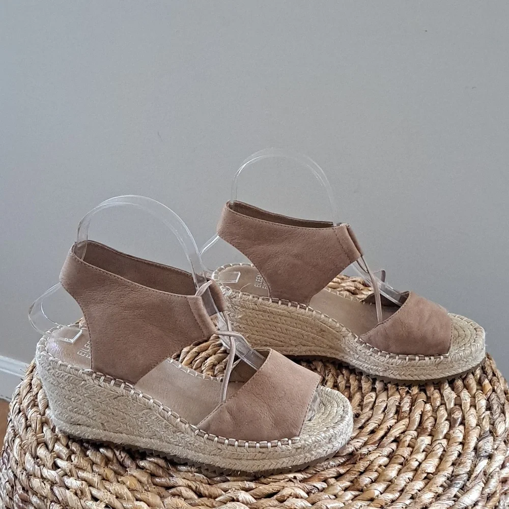 Eileen Fisher Womens Tan Nubuck Suede Whim 2.75